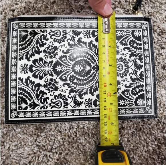 Kate Spade Taft Street Harriet Queen of Spades Card Wristlet bag nwot - Picture 9 of 11